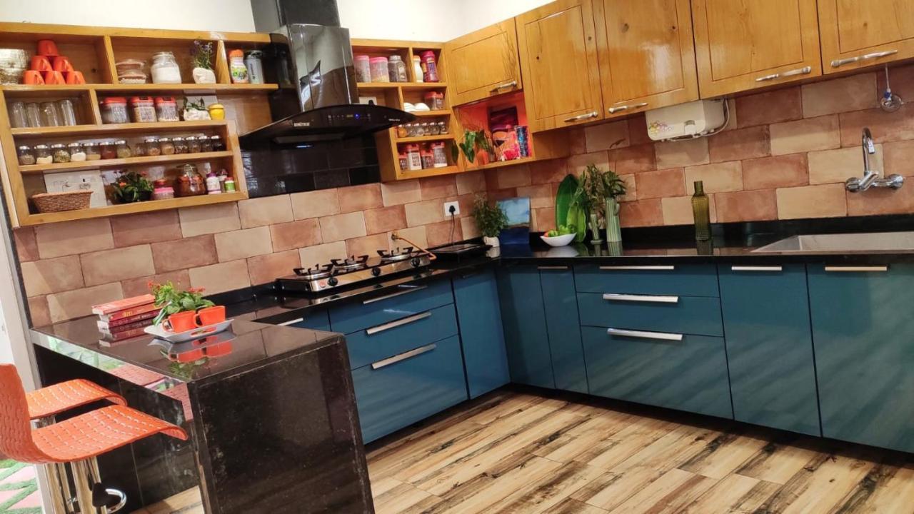 Entire Craftsman House With 2 Bedrooms Kitchen And More Rāipur Exteriér fotografie
